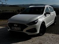 Gebraucht Hyundai i30 120 PS (88 kW) 2022 Weiß Kombi