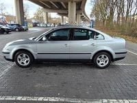 Gebraucht VW Passat Trendline 131 PS (96 kW) 2004 Grau Limousine