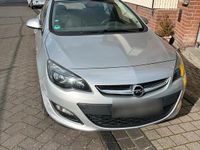 Gebraucht Opel Astra 131 PS (96 kW) 2013 Silber Limousine