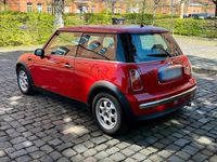 Używany Mini Cooper Pepper 90 KM (66 kW) 2003 Czerwony Hatchback