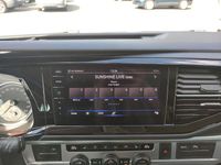 Gebraucht VW Multivan Comfortline 204 PS (150 kW) 2021 Candyweiß Van