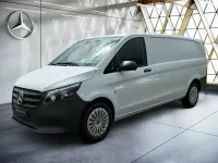 Gebraucht Mercedes Vito 163 PS (119 kW) 2025 Arktikweiß Van