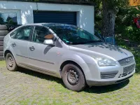 Gebraucht Ford Focus 101 PS (74 kW) 2005 Silber Limousine