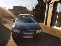 Gebraucht Mercedes C220 150 PS (110 kW) 2007 Schwarz Coupé