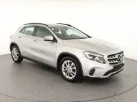Gebraucht Mercedes GLA200 Style 156 PS (114 kW) 2017 Polarsilber SUV