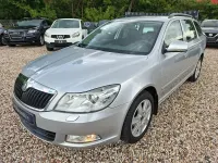 Gebraucht Skoda Octavia Elegance 122 PS (89 kW) 2010 Silber Kombi