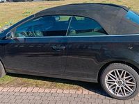 Gebraucht VW Golf 105 PS (77 kW) 2011 Schwarz Cabrio