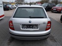 Gebraucht Skoda Fabia Classic 54 PS (39 kW) 2003 Grau Kleinwagen
