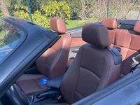 Gebraucht BMW 120 Cabriolet 177 PS (130 kW) 2010 Schwarz Cabrio