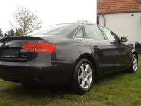 Używany Audi A4 Ambiente 160 KM (117 kW) 2009 Szary Sedan/Limuzyna