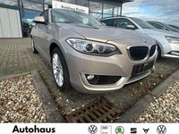 Gebraucht BMW 218 Advantage 136 PS (100 kW) 2016 Moonlight silver metallic Coupé