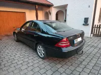 Gebraucht Mercedes C220 150 PS (110 kW) 2001 Schwarz Limousine