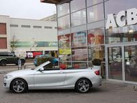 Gebraucht BMW 218 Sport Line 150 PS (110 kW) 2015 Silber Cabrio