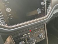 Gebraucht VW T-Roc Style 150 PS (110 kW) 2018 Weiß SUV