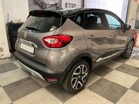 Second-hand Renault Captur 118 CP (86 kW) 2017 Negru SUV