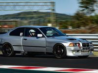 Gebraucht BMW 320 150 PS (110 kW) 1992 Silber Coupé