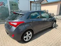 Gebraucht Hyundai i30 Trend 110 PS (80 kW) 2017 Grau Limousine