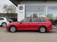 Gebraucht VW Passat Business 122 PS (89 kW) 2023 Rot Kombi