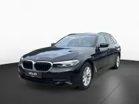 Gebraucht BMW 520 Sport Line 190 PS (139 kW) 2023 Schwarz Limousine
