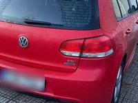 Gebraucht VW Golf VII 105 PS (77 kW) 2012 Rot Limousine