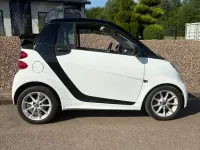 Gebraucht Smart ForTwo Cabrio 84 PS (61 kW) 2015 Weiß Cabrio