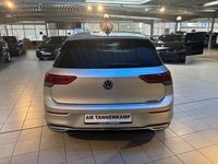 Gebraucht VW Golf VIII Move 116 PS (85 kW) 2024 Silber Limousine
