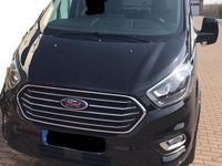 Gebraucht Ford Tourneo 185 PS (136 kW) 2021 Schwarz Van / Kleinbus