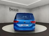 Gebraucht VW Touran Highline 150 PS (110 kW) 2022 Caribbean blue metallic Van / Kleinbus