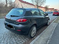 Gebraucht Alfa Romeo 147 120 PS (88 kW) 2004 Schwarz Kleinwagen