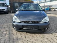 Gebraucht Ford Focus ST 173 PS (127 kW) 2002 Grau Limousine