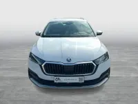 Gebraucht Skoda Octavia 190 PS (139 kW) 2023 Moonweiß perleffekt Kombi