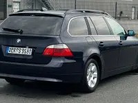 Gebraucht BMW 525 177 PS (130 kW) 2004 Blau Kombi