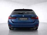 Używany BMW 320 Performance 190 KM (139 kW) 2023 Niebieski Sedan/Limuzyna