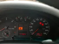 Używany Audi A4 110 KM (80 kW) 1997 Srebrny Sedan/Limuzyna