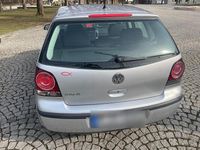 Gebraucht VW Polo 64 PS (47 kW) 2006 Silber Kleinwagen