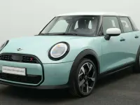 Second-hand Mini Cooper S Classic 204 CP (150 kW) 2025 Verde Hatchback