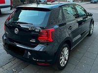 Gebraucht VW Polo LOUNGE 90 PS (66 kW) 2015 Schwarz Kleinwagen