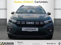 Neu Dacia Jogger Extreme 141 PS (103 kW) 2025 Grau Van / Kleinbus