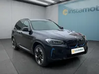 Gebraucht BMW iX3 Impressive 210 kW (286 PS) 2023 Schwarz SUV