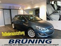 Gebraucht Opel Astra Excellence 140 PS (102 kW) 2013 Blau metallic Limousine