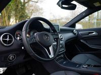 Gebraucht Mercedes A180 122 PS (89 kW) 2015 Weiß Limousine