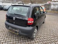 Gebraucht VW Fox Basis 54 PS (39 kW) 2009 Schwarz Kleinwagen