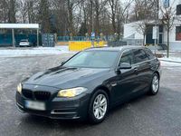 Gebraucht BMW 518 150 PS (110 kW) 2016 Grau Kombi