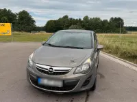 Gebraucht Opel Corsa 87 PS (63 kW) 2014 Andere farben Kleinwagen