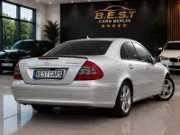 Gebraucht Mercedes E200 Avantgarde 184 PS (135 kW) 2007 Silber Limousine