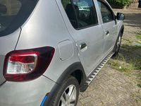 Gebraucht Dacia Sandero 90 PS (66 kW) 2015 Grau Kleinwagen