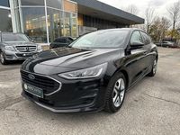 Gebraucht Ford Focus Cool & Connect 147 PS (108 kW) 2022 Schwarz Limousine