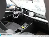 Second-hand VW Golf VIII Life 110 CP (80 kW) 2023 Alb Berlinǎ