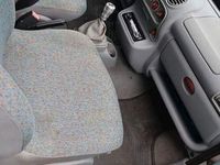 Gebraucht Renault Twingo Dynamique 75 PS (55 kW) 2005 Silber Kleinwagen