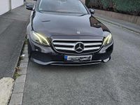 Gebraucht Mercedes E220 Avantgarde 194 PS (142 kW) 2017 Schwarz Kombi